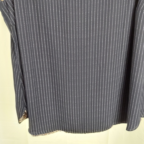 New Chicos Reversible Sleeveless Top - Picture 4 of 11